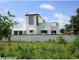 7.5 cent land 1000 Sqft House for sale
