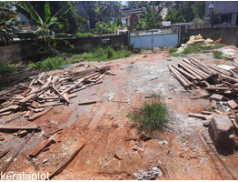 10 cent land land 1500 Sqft Building for Rent