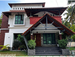 11 cent land with 2350 Sqft House for sale