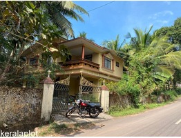 *1500 sqft 2bhk house for rent in Kannur