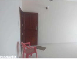 3 BHK FLAT  FOR RENT  AT THAMMANAM-  20,000 PER MONTH-