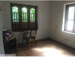10 cent land and 2 bhk house for sale at palakkad