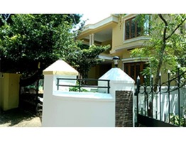 2 BEDROOM HOUSE PSTAIR PUNKUNNAM