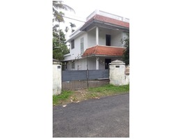 8 Cent cents land with 1500 Sqft  House for sale at Thannipadam